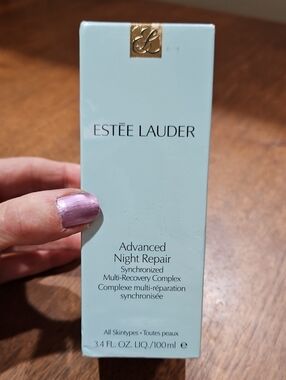 New And Sealed Estée Lauder Advanced Night Repair Serum